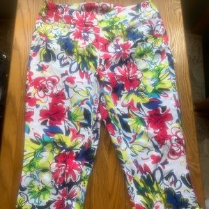 Westbound multi color capris